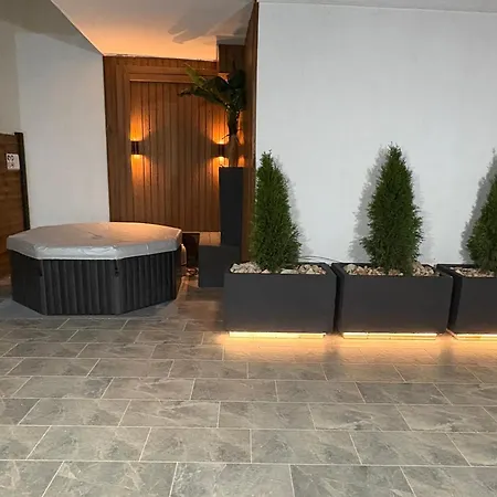 Goldapartment * Sarandë
